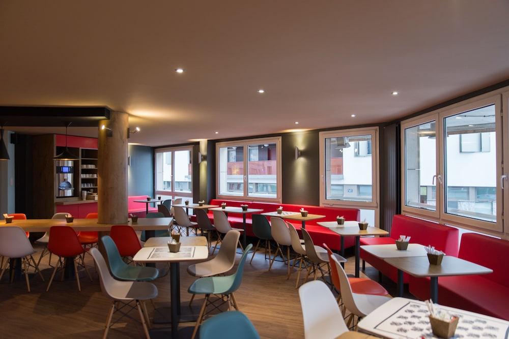 Hotel Ibis Paris Brancion Parc Des Expositions 15Eme Exterior foto