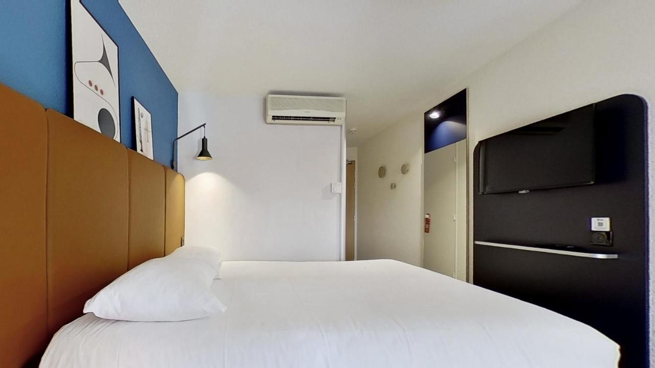 Hotel Ibis Paris Brancion Parc Des Expositions 15Eme Exterior foto